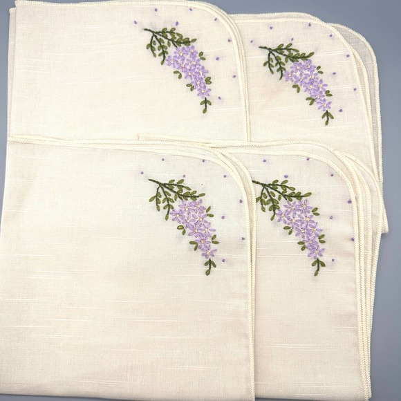 Linen Placemats & Napkins Hand Embroidered Set of 4 Ecru Purple Vintage - Picture 1 of 10